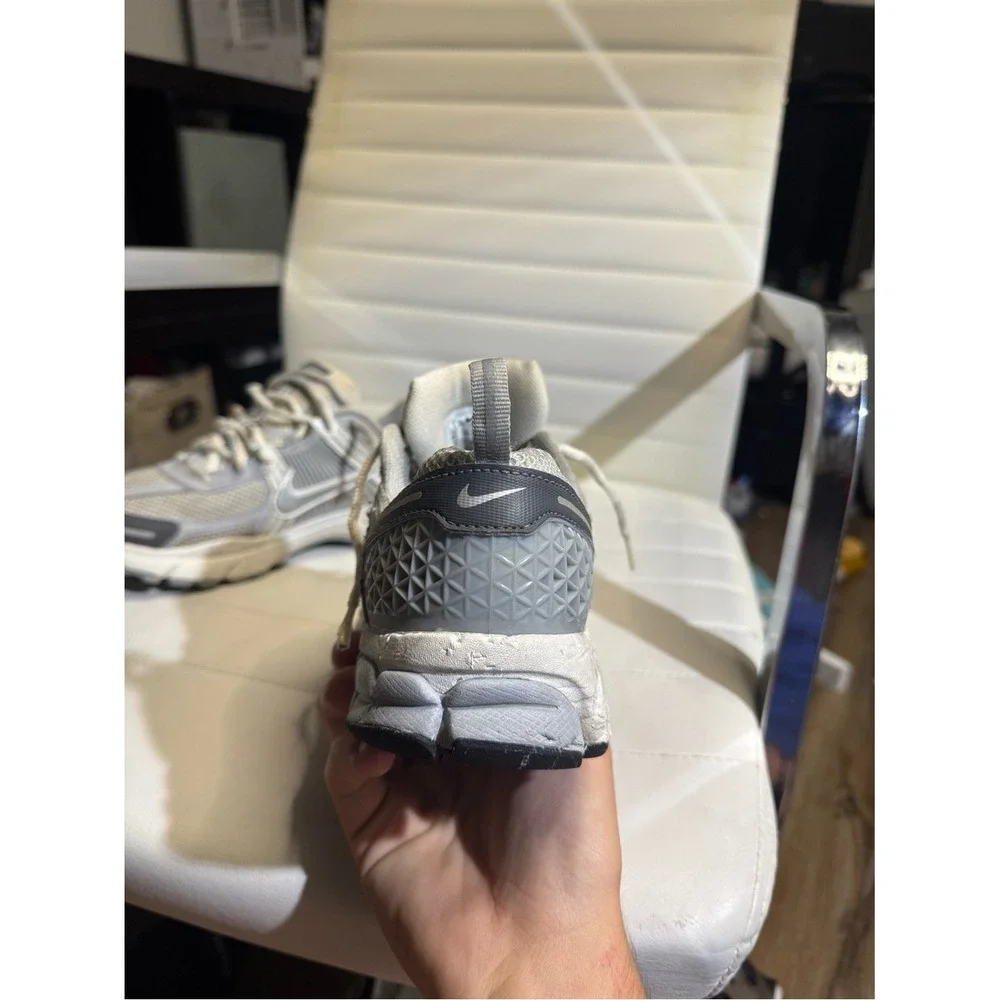 Nike Vomero 5 Zoom Air Grey Mesh Running Sneakers